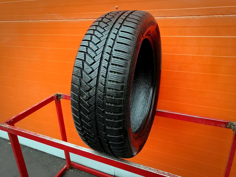 Б/у шина 215/55 R17 Continental ContiWinterContact TS 850 P