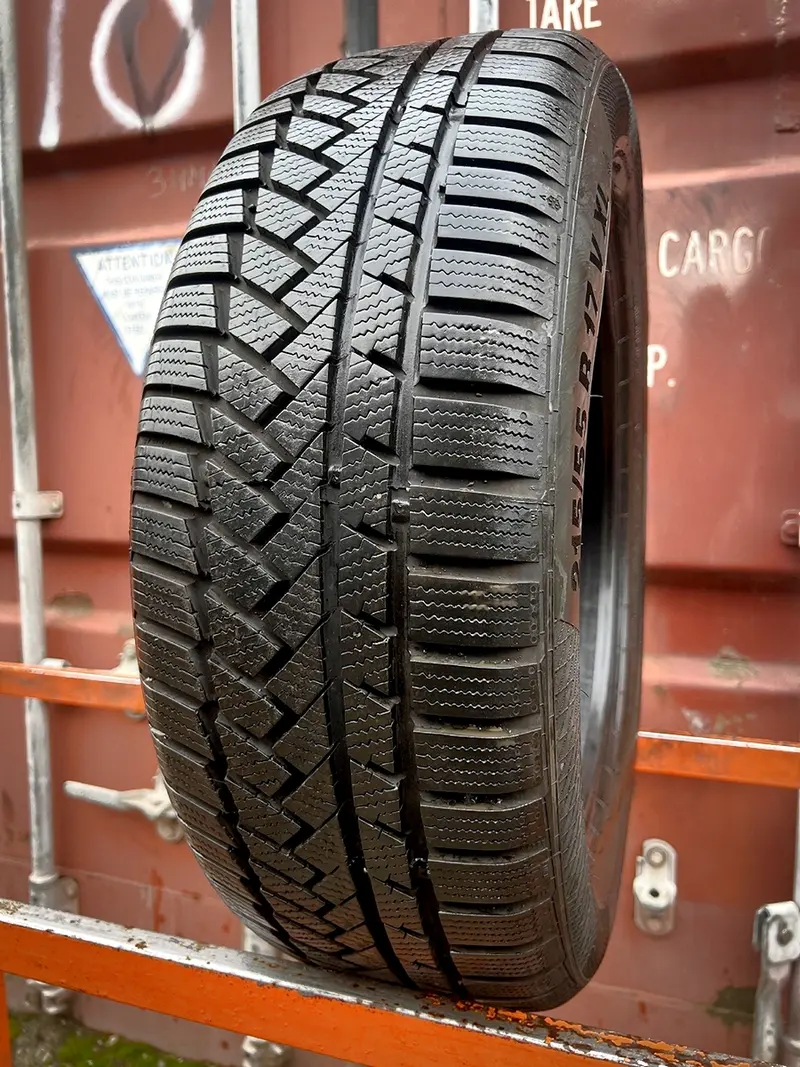 Б/у шина 215/55 R17 Continental ContiWinterContact TS 850 P