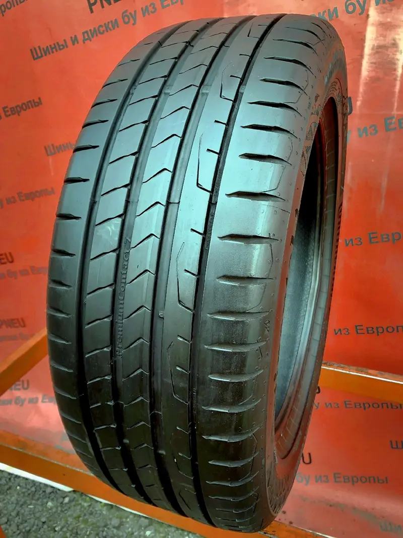 Б/у шина 215/55 R17 Continental PremiumContact 7
