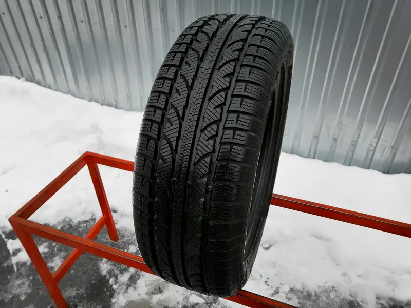 Б/у шина 215/55 R17 Cooper Weather-Master SA2