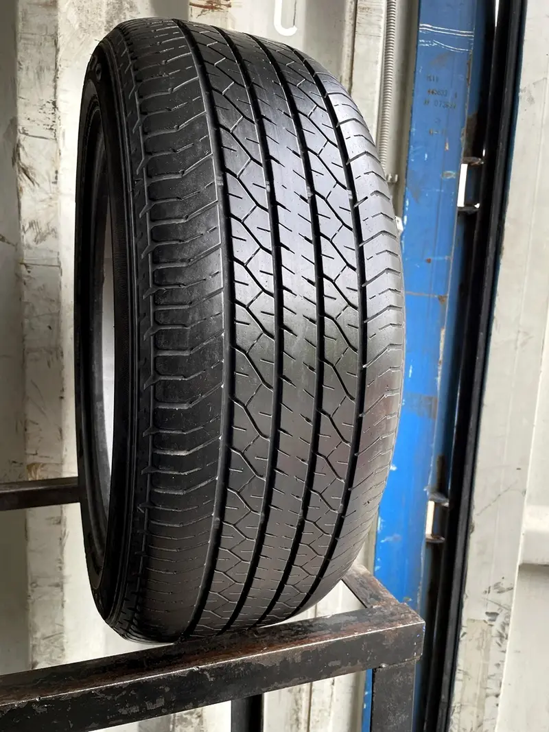 Б/у шина 215/55 R17 Dunlop SP Sport 270