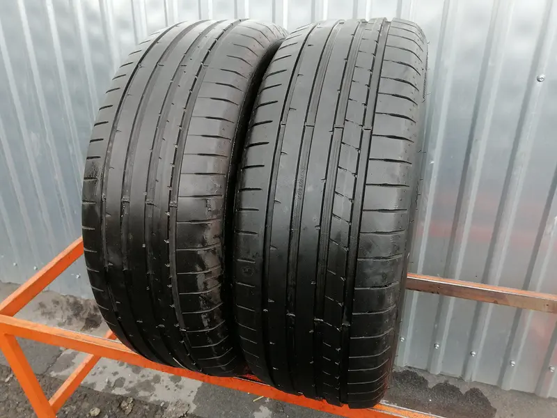 Пара б/у шин 215/55 R17 Dunlop SP Sport Maxx RT 2