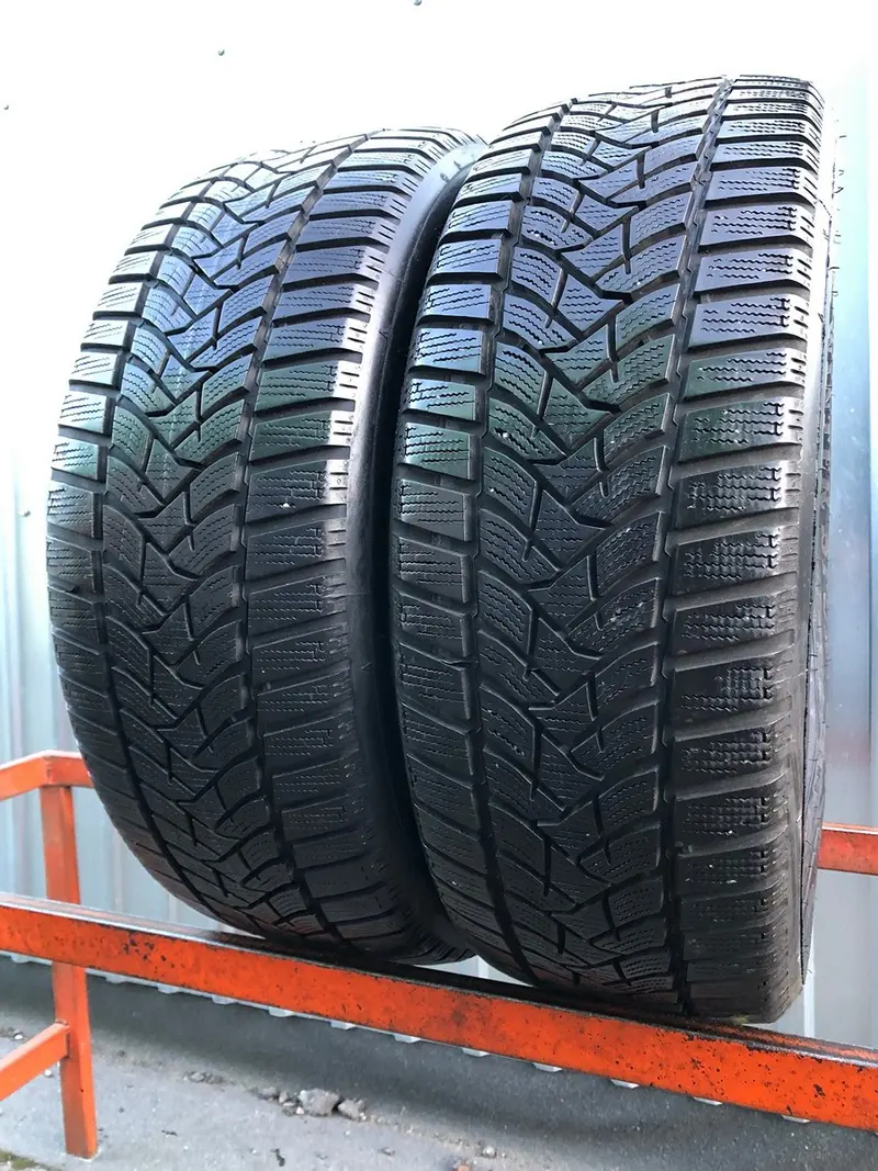 Пара б/у шин 215/55 R17 Dunlop Winter Sport 5