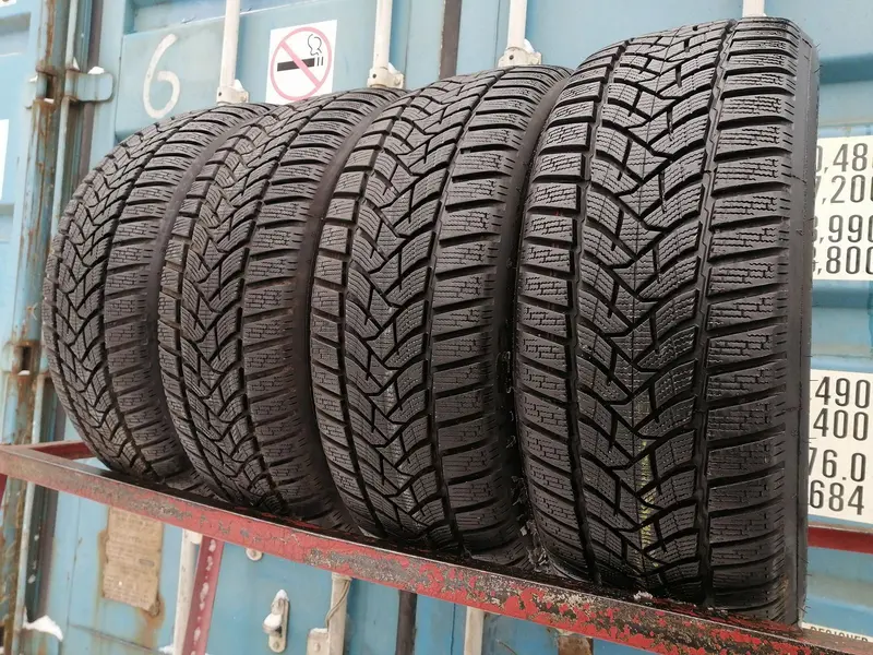 Комплект б/у шин 215/55 R17 Dunlop Winter Sport 5