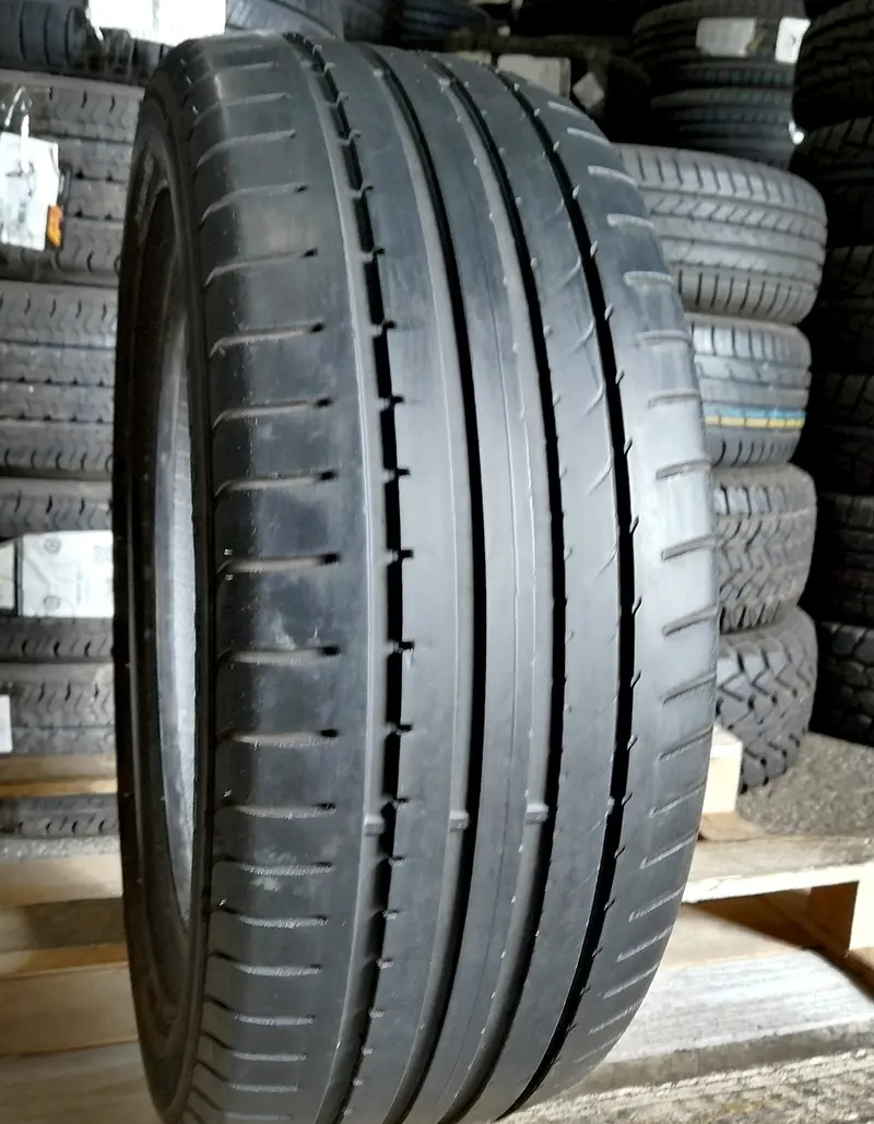 Б/у шина 215/55 R17 ESA-Tecar Spirit UHP