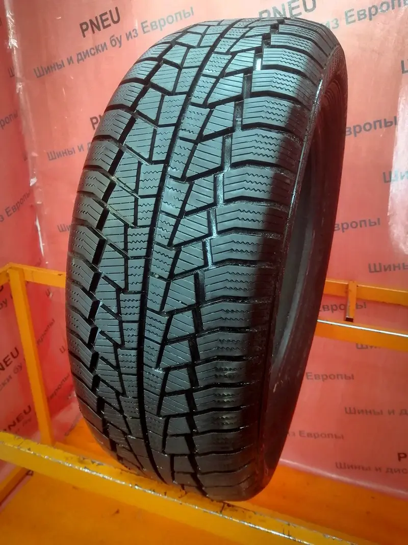 Б/у шина 215/55 R17 Gislaved Euro Frost 6