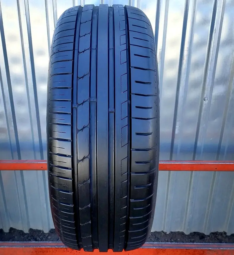 Б/у шина 215/55 R17 Giti GitiSynergy H2