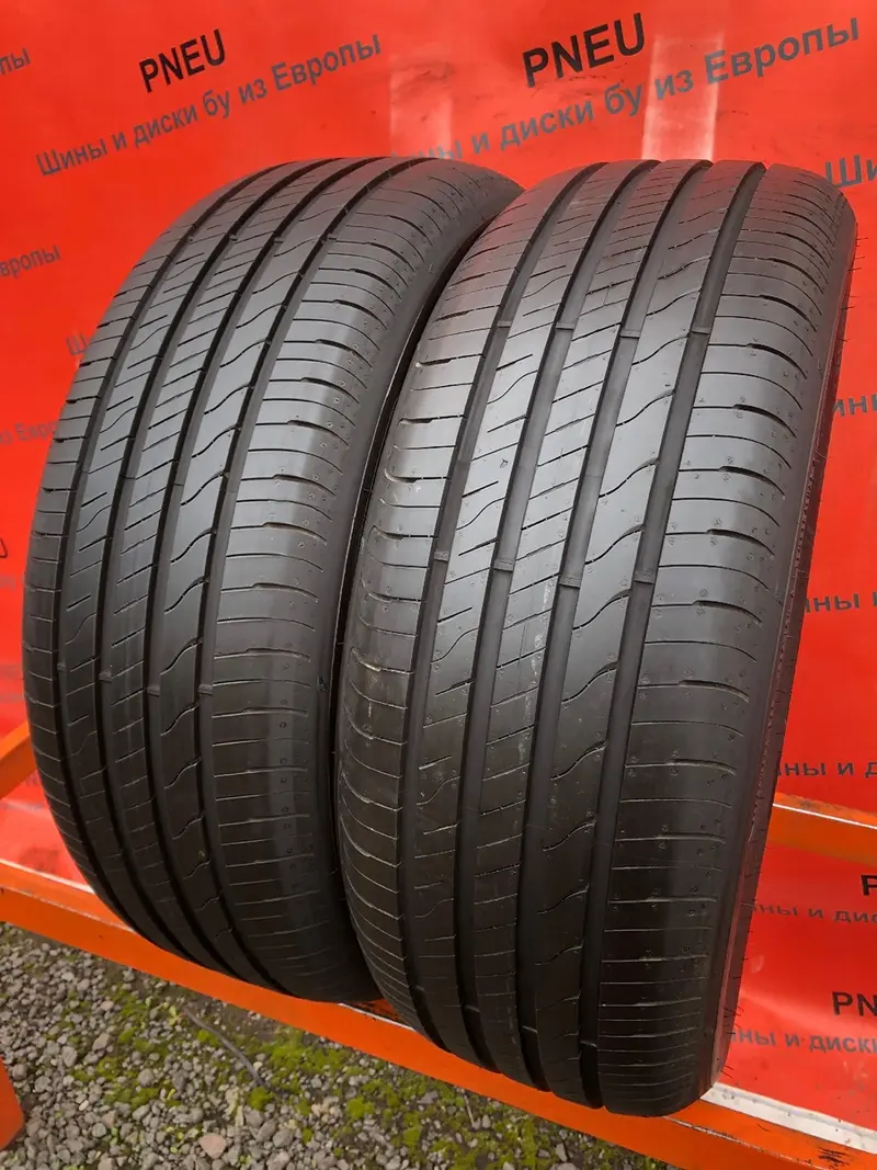 Пара б/у шин 215/55 R17 Goodyear EfficientGrip Performance 2