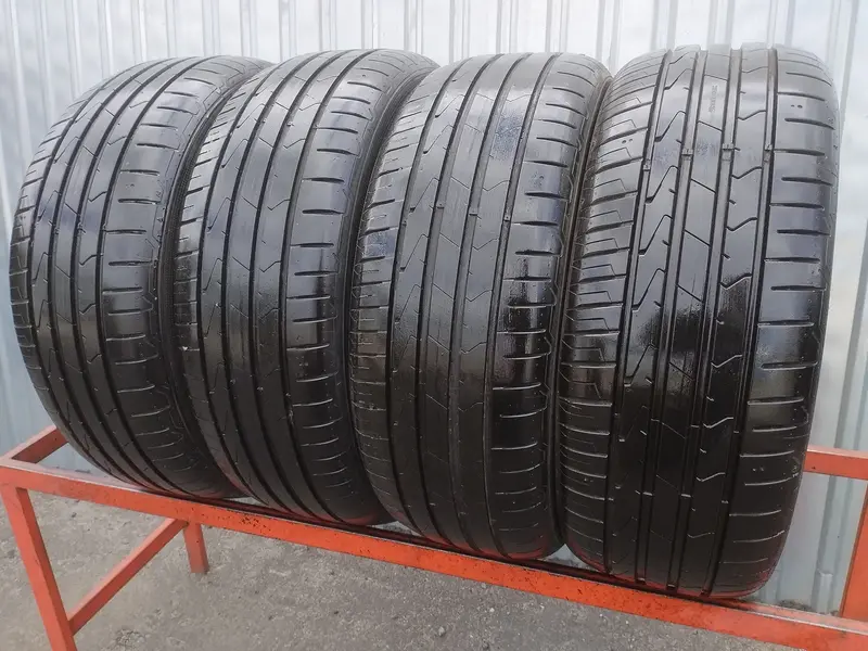 Комплект б/у шин 215/55 R17 Hankook Ventus Prime 3 K125