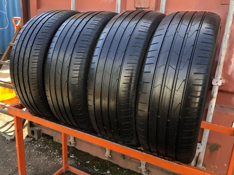 Комплект б/у шин 215/55 R17 Hankook Ventus Prime 3 K125