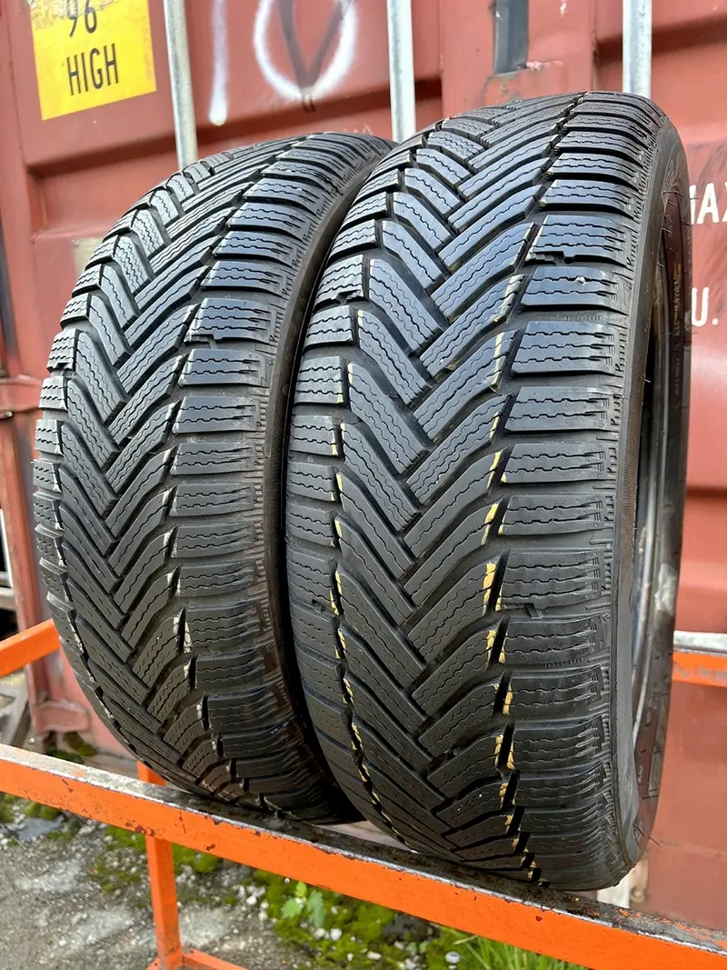 Пара б/у шин 215/55 R17 Michelin Alpin 6
