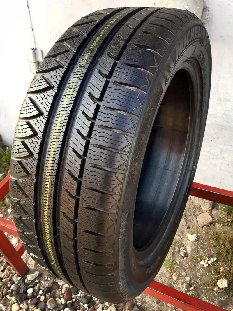 Новая шина 215/55 R17 Michelin Pilot Alpin PA 3