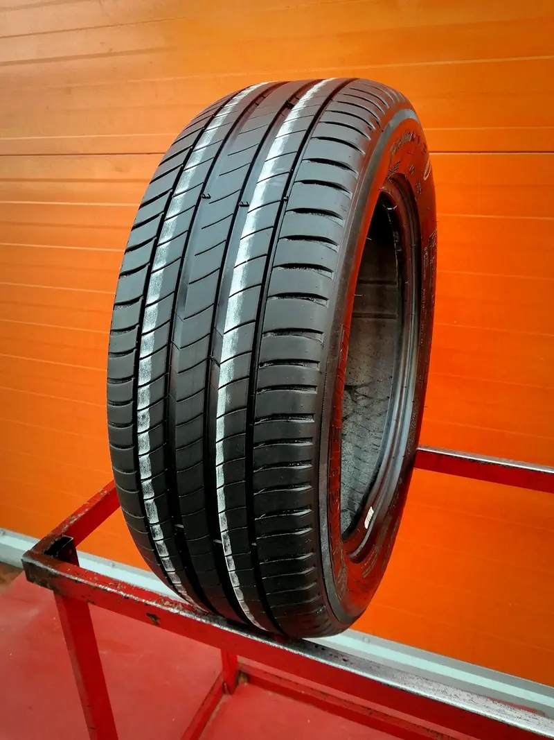 Б/у шина 215/55 R17 Michelin Primacy 3