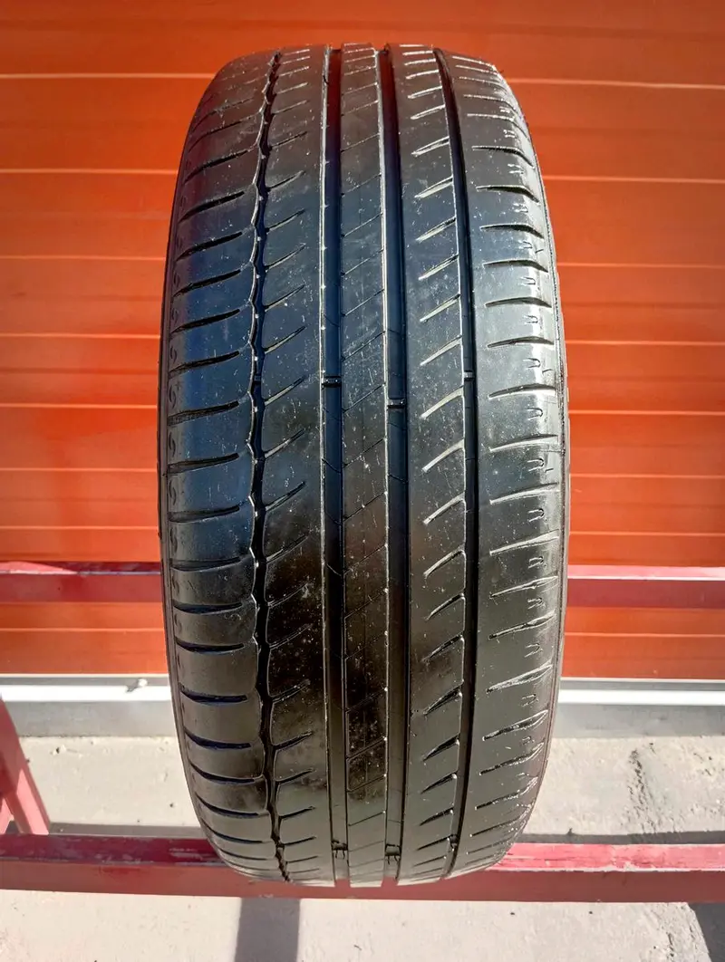 Б/у шина 215/55 R17 Michelin Primacy HP