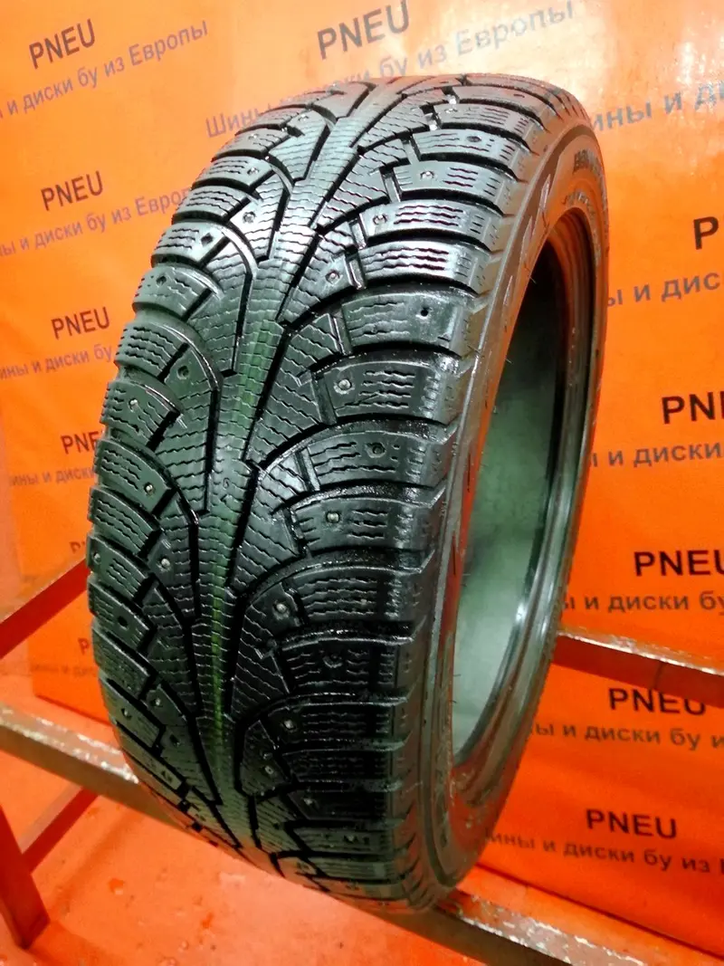 Б/у шина 215/55 R17 Nokian Hakkapeliitta 5