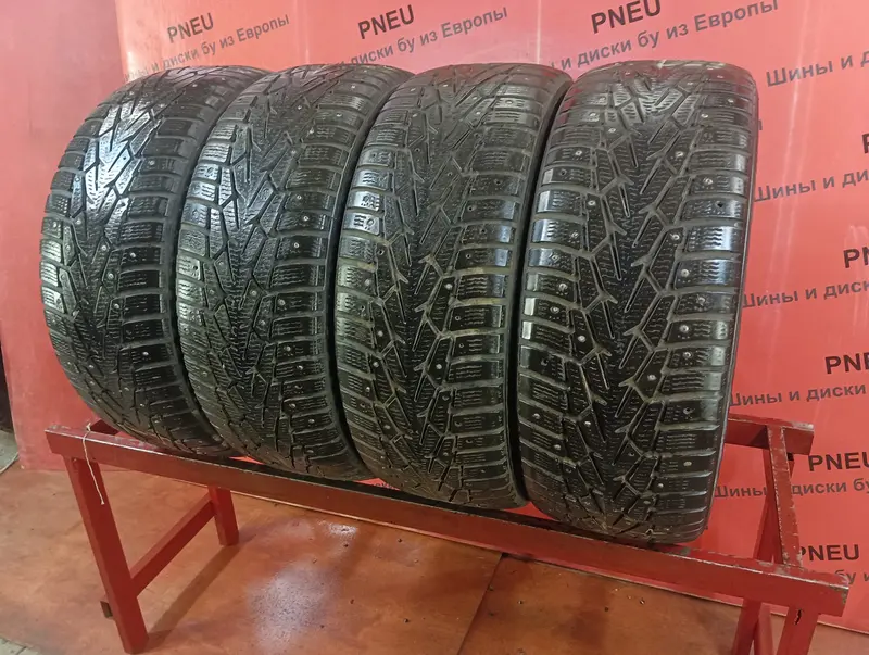 Комплект б/у шин 215/55 R17 Nokian Hakkapeliitta 7