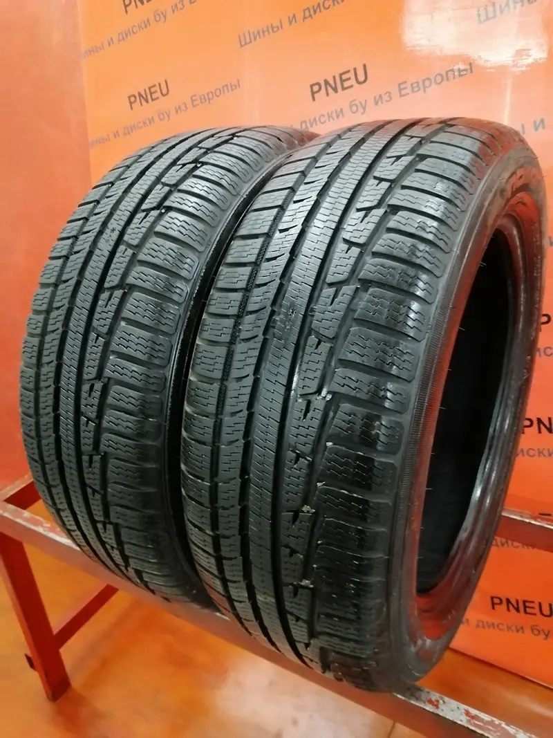 Пара б/у шин 215/55 R17 Nokian WR A3