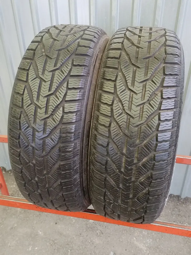 Пара б/у шин 215/55 R17 Sebring Snow, фото 1
