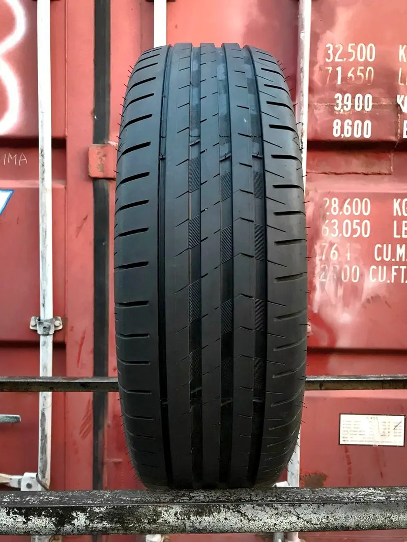 Б/у шина 215/55 R18 Vredestein Sportrac 5