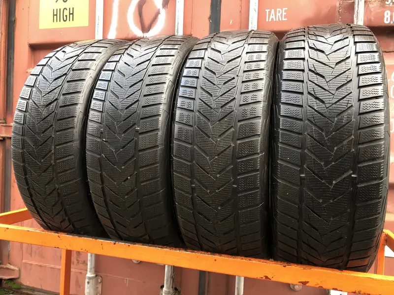 Комплект б/у шин 215/55 R18 Vredestein Wintrac Xtreme S
