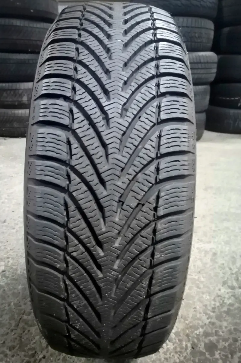 Б/у шина 215/60 R16 BFGoodrich G-Force Winter