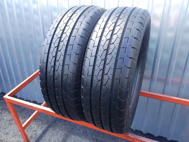 Пара б/у шин 215/60 R16C Bridgestone Duravis R660