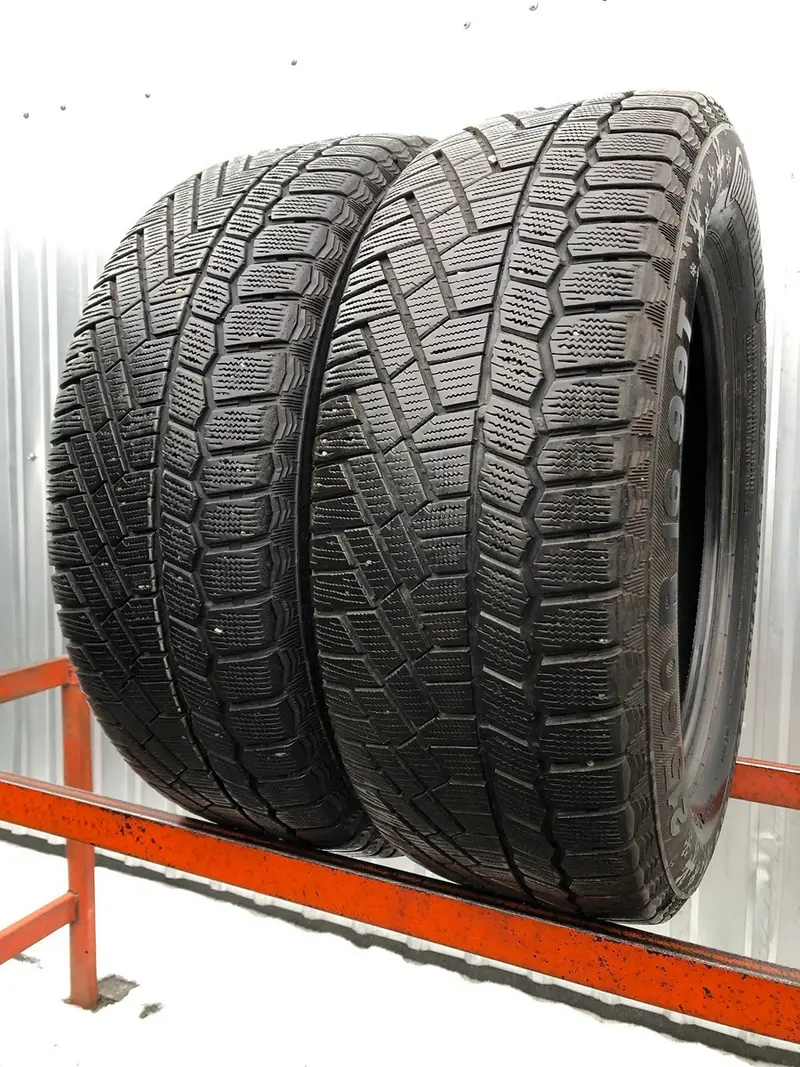 Пара б/у шин 215/60 R16 Continental ContiVikingContact 5