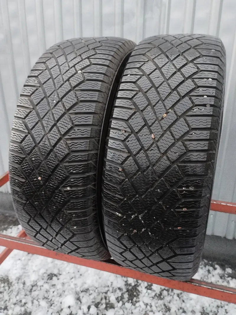 Пара б/у шин 215/60 R16 Continental ContiVikingContact 7