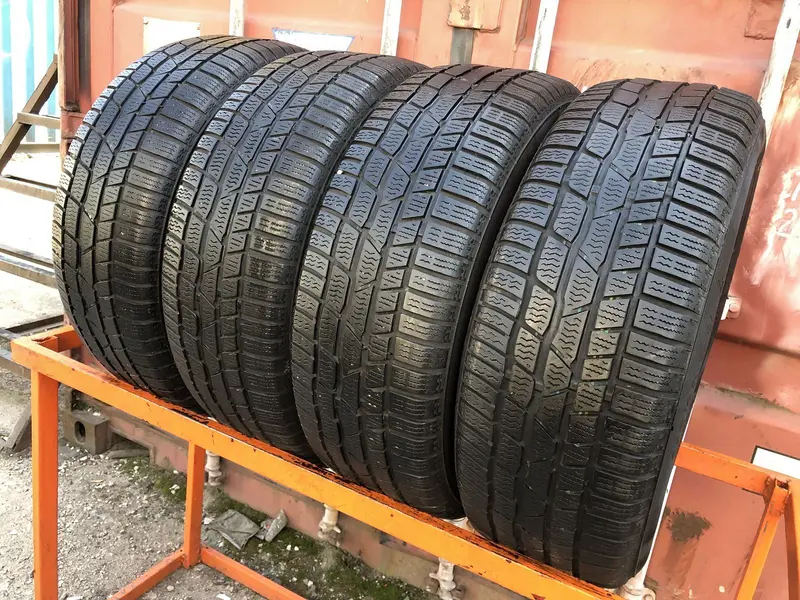Комплект б/у шин 215/60 R16 Continental ContiWinterContact TS 830 P
