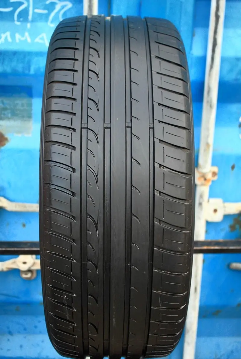 Б/у шина 215/60 R16 Dunlop SP Sport FastResponse