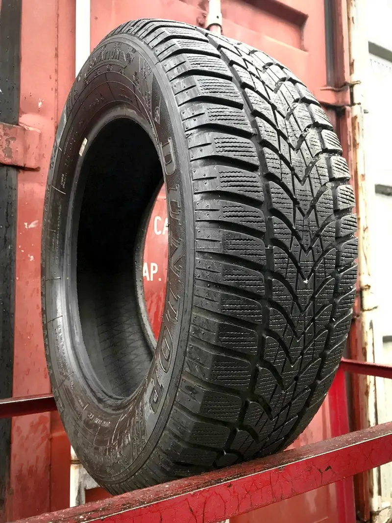 Б/у шина 215/60 R16 Dunlop SP Winter Sport 4D, фото 1