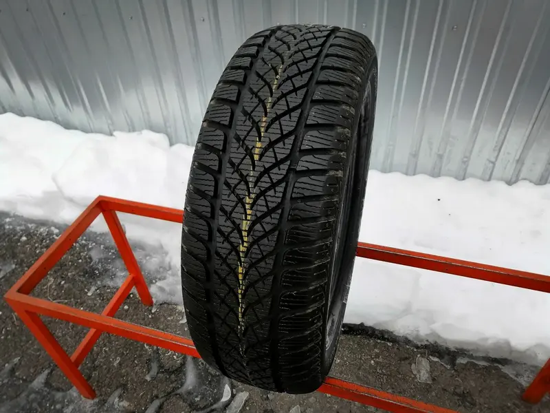 Б/у шина 215/60 R16 ESA-Tecar Super Grip 7 HP