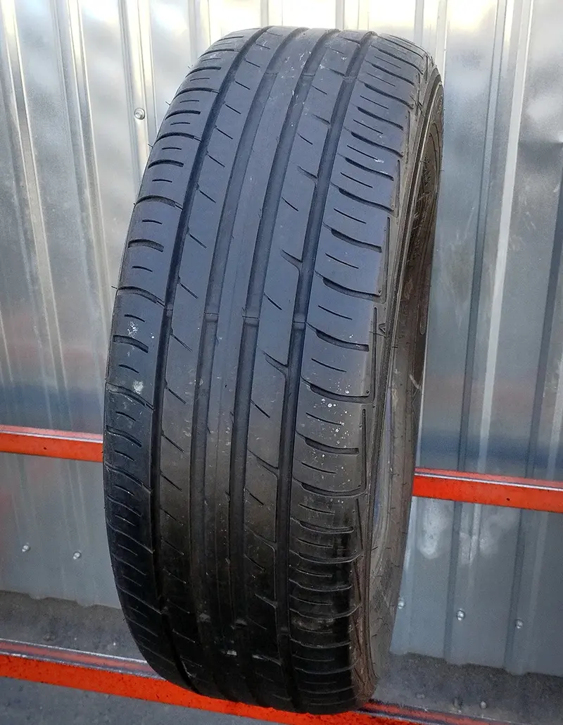 Б/у шина 215/60 R16 Falken Ziex ZE-914