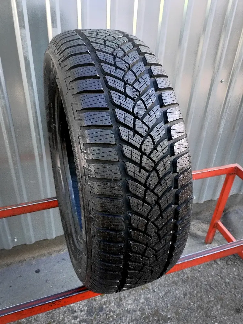 Б/у шина 215/60 R16 Fulda Kristall Control HP2