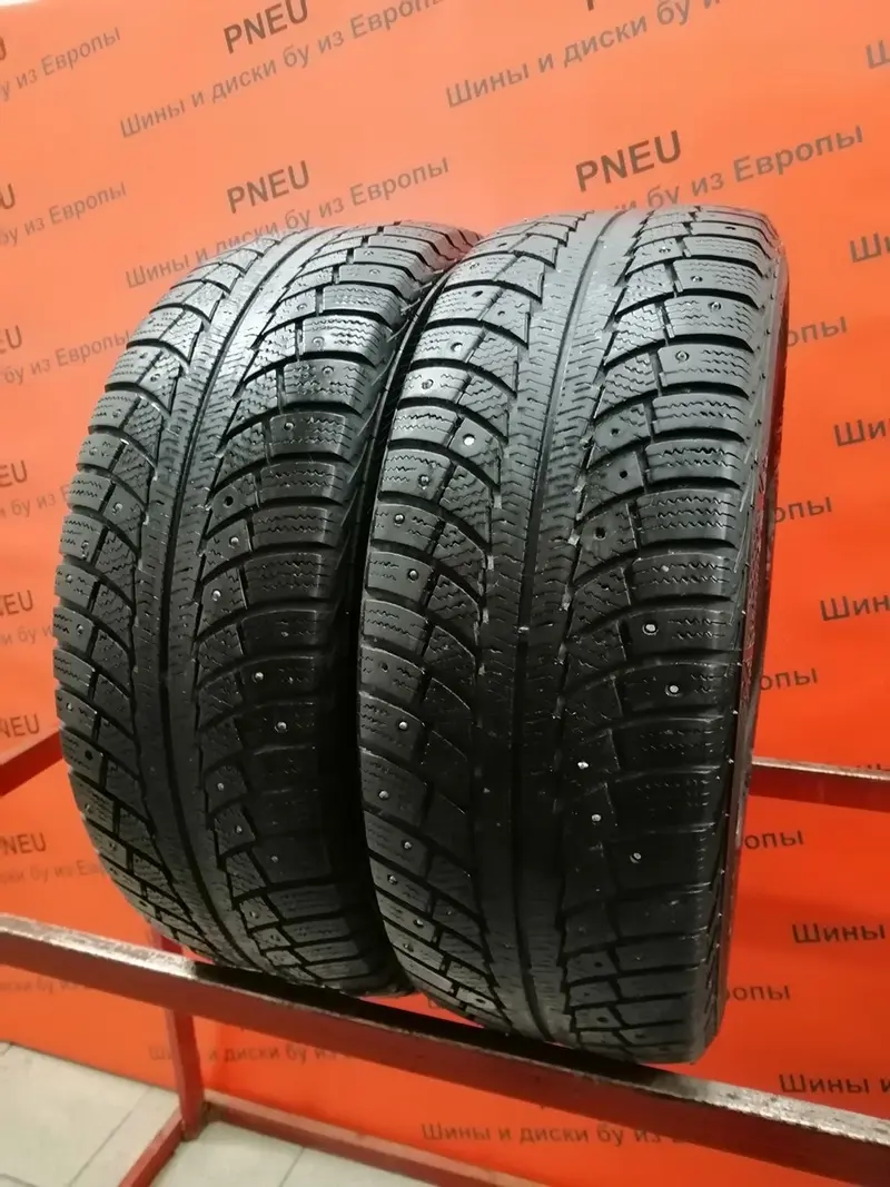 Пара б/у шин 215/60 R16 Gislaved Nord Frost 5