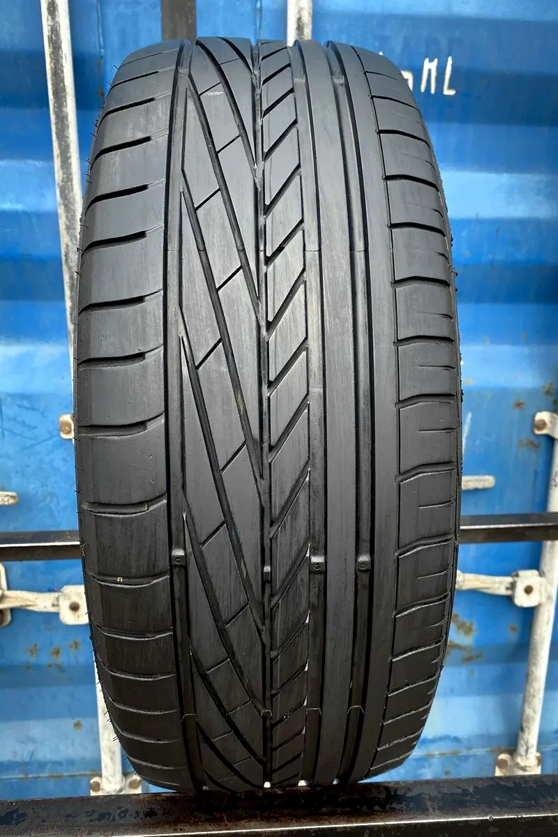 Б/у шина 215/60 R16 Goodyear Excellence