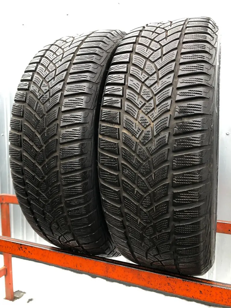 Пара б/у шин 215/60 R16 Goodyear Ultra Grip Performance +