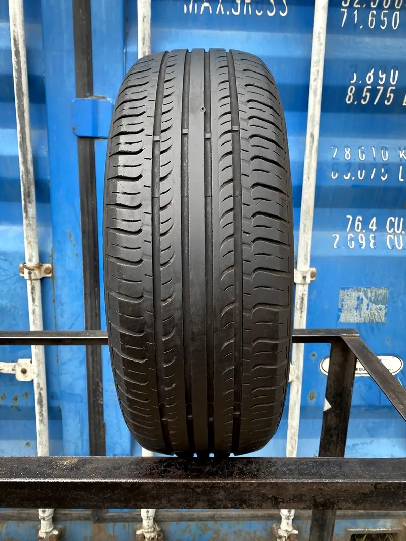 Б/у шина 215/60 R16 Hankook Optimo K415