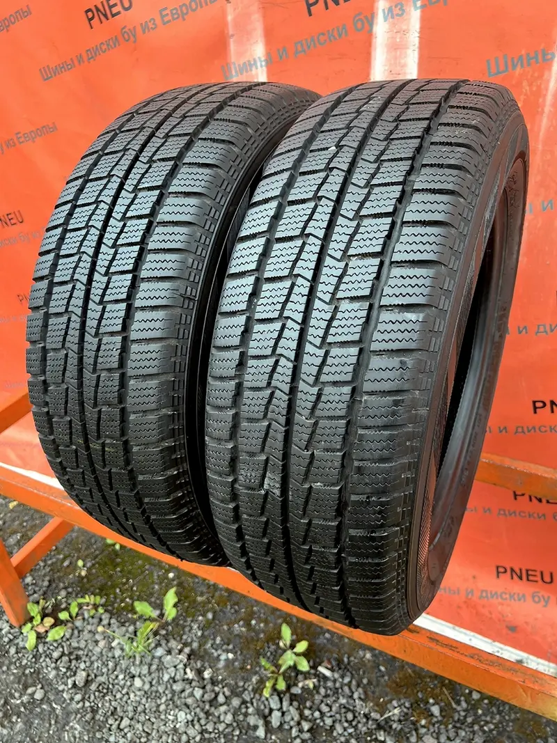 Пара б/у шин 215/60 R16C Hankook Winter RW06