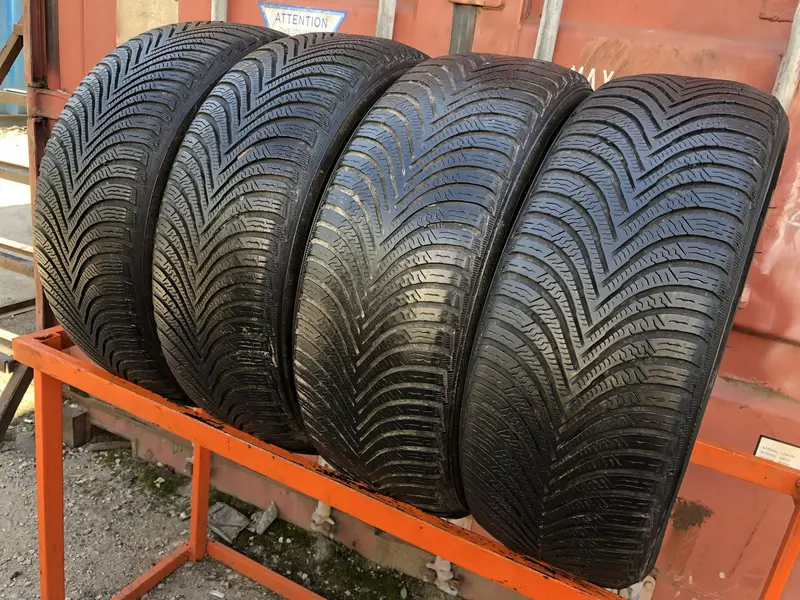 Комплект б/у шин 215/60 R16 Michelin Alpin 5