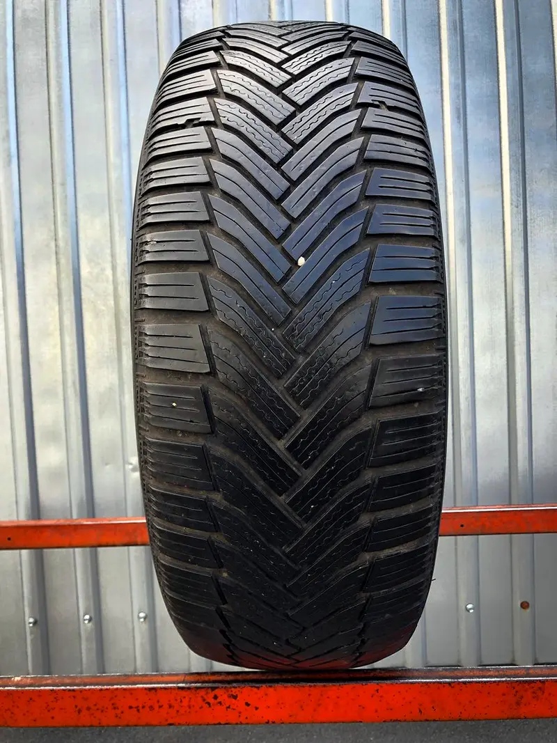 Б/у шина 215/60 R16 Michelin Alpin 6, фото 1