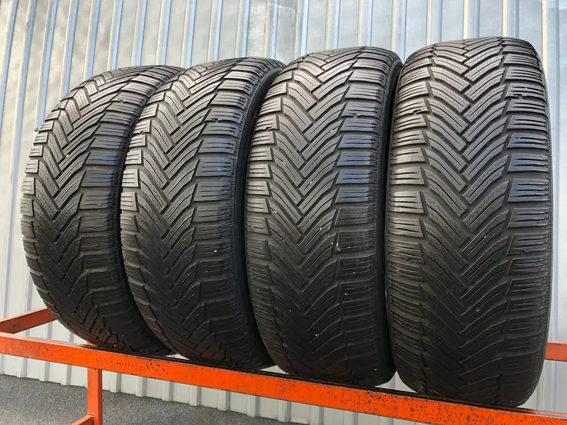 Комплект б/у шин 215/60 R16 Michelin Alpin 6
