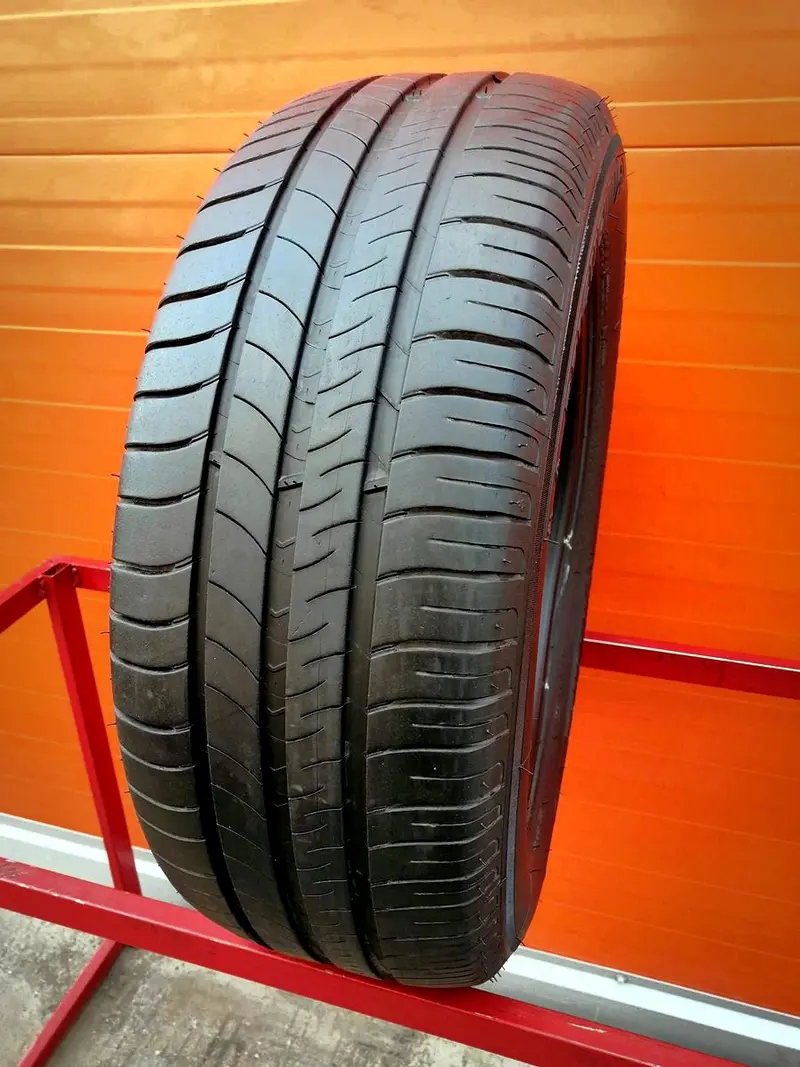 Б/у шина 215/60 R16 Michelin Energy Saver