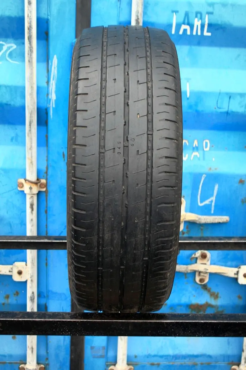 Б/у шина 215/60 R16C Nokian Hakka C2