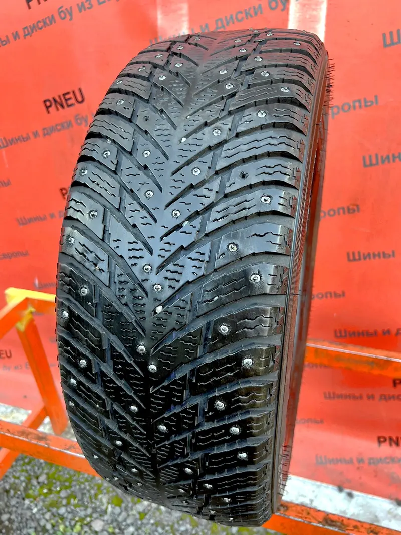 Б/у шина 215/60 R16 Nokian Hakkapeliitta 10p