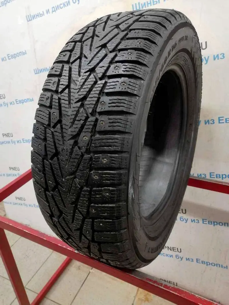 Б/у шина 215/60 R16 Nokian Hakkapeliitta 7