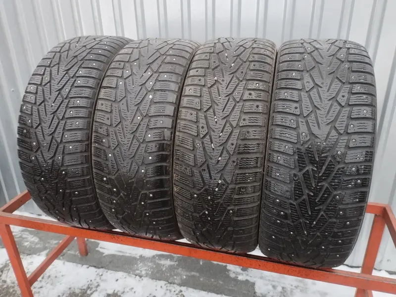 Комплект б/у шин 215/60 R16 Nokian Hakkapeliitta 7