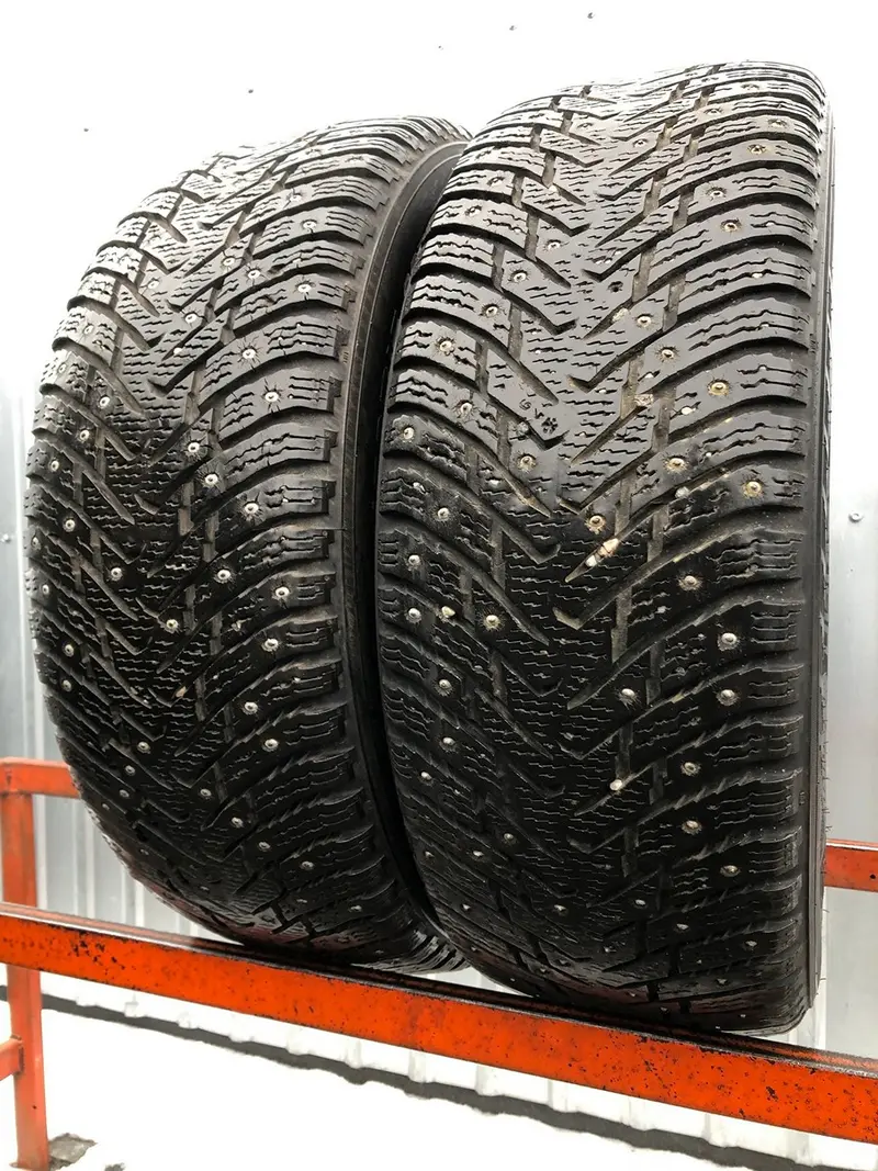 Пара б/у шин 215/60 R16 Nokian Hakkapeliitta 8
