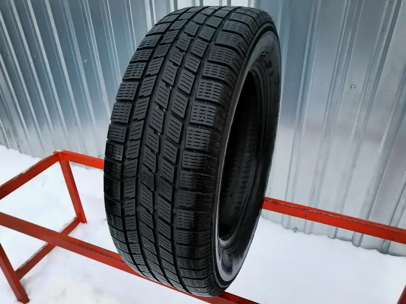 Б/у шина 215/60 R16 Pirelli Winter 210 Snowsport