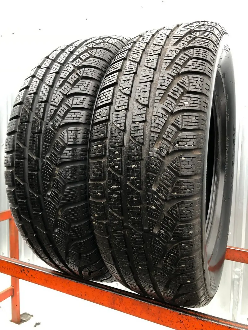 Пара б/у шин 215/60 R16 Pirelli Winter 240 Sottozero 2